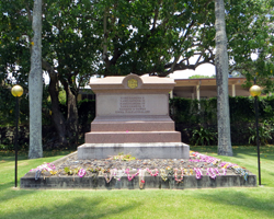 Mauna Ala Kamehameha Monument