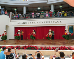 Honolulu Entertainment: Free Hula Show at Ala Moana Center Stage