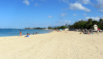 Ala Moana Beach Park, Honolulu, HI