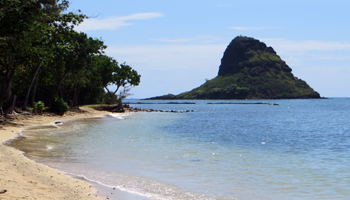 Windward Oahu Scenic Drive: Chinaman's Hat