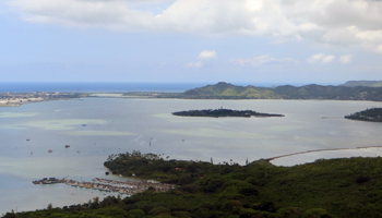 Windward Oahu Scenic Drive: Heeia Kea Pier, Heeia State Park & Heeia Fish Pond (Seen from Puu Maelieli)