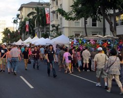 Crowds and Vendors at the Pan Pacific Festival