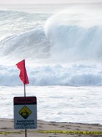 Dangerous Shore Break Warning, North Shore Oahu